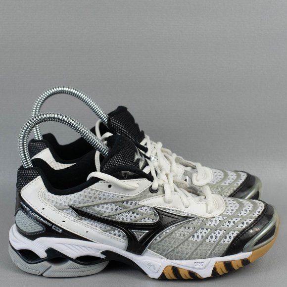 mizuno wave lightning rx